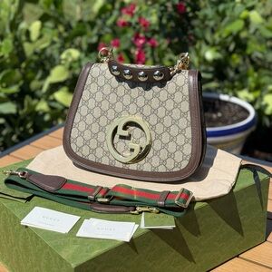 Gucci Cream and Brown Shoulder Bag with GG Monogram